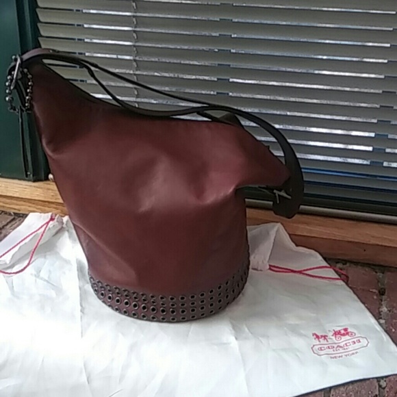 Authentic COACH Bleeker Duffel Bag - Picture 1 of 7